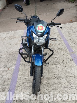 Honda livo